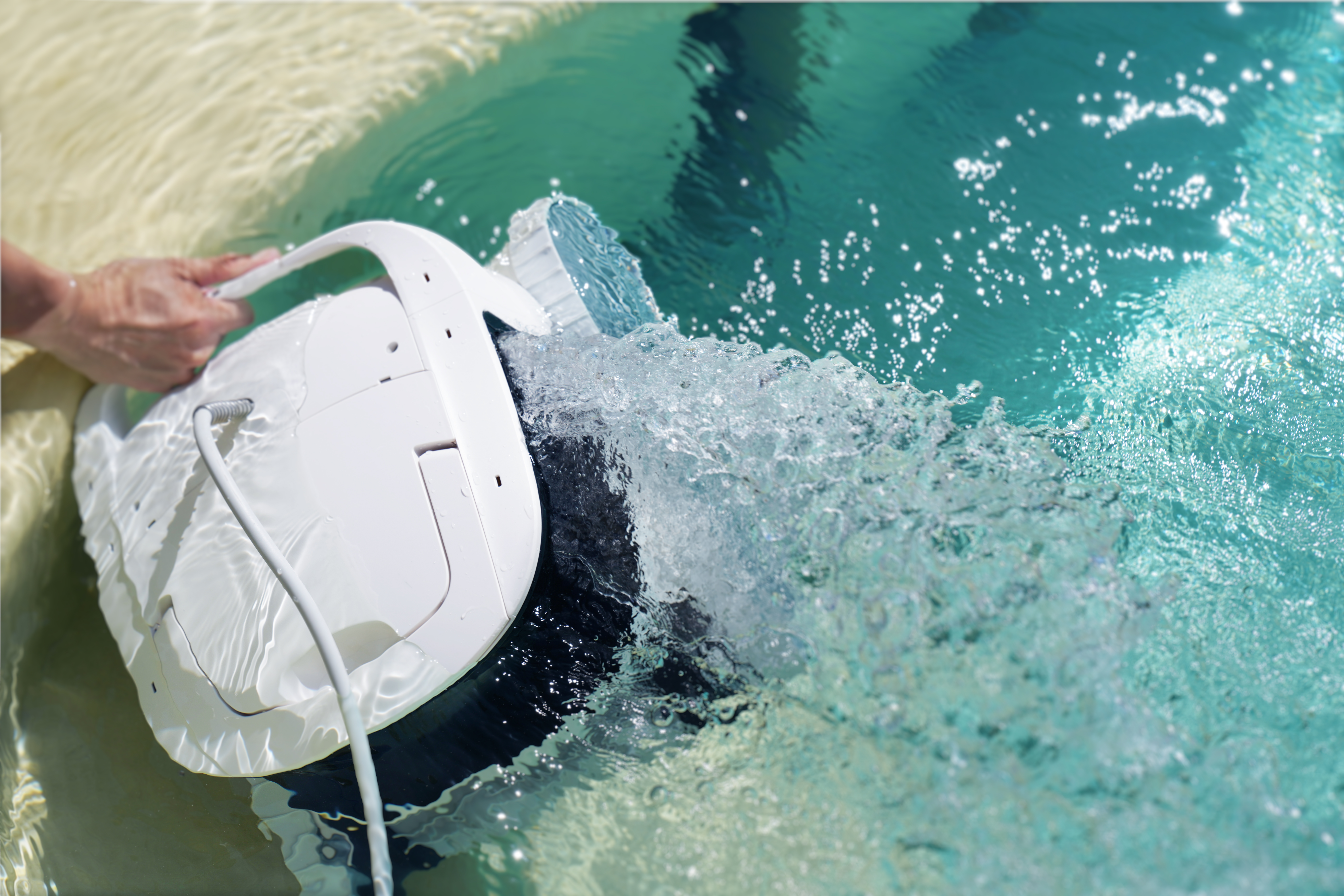 Robot vệ sinh hồ bơi Hydro 4