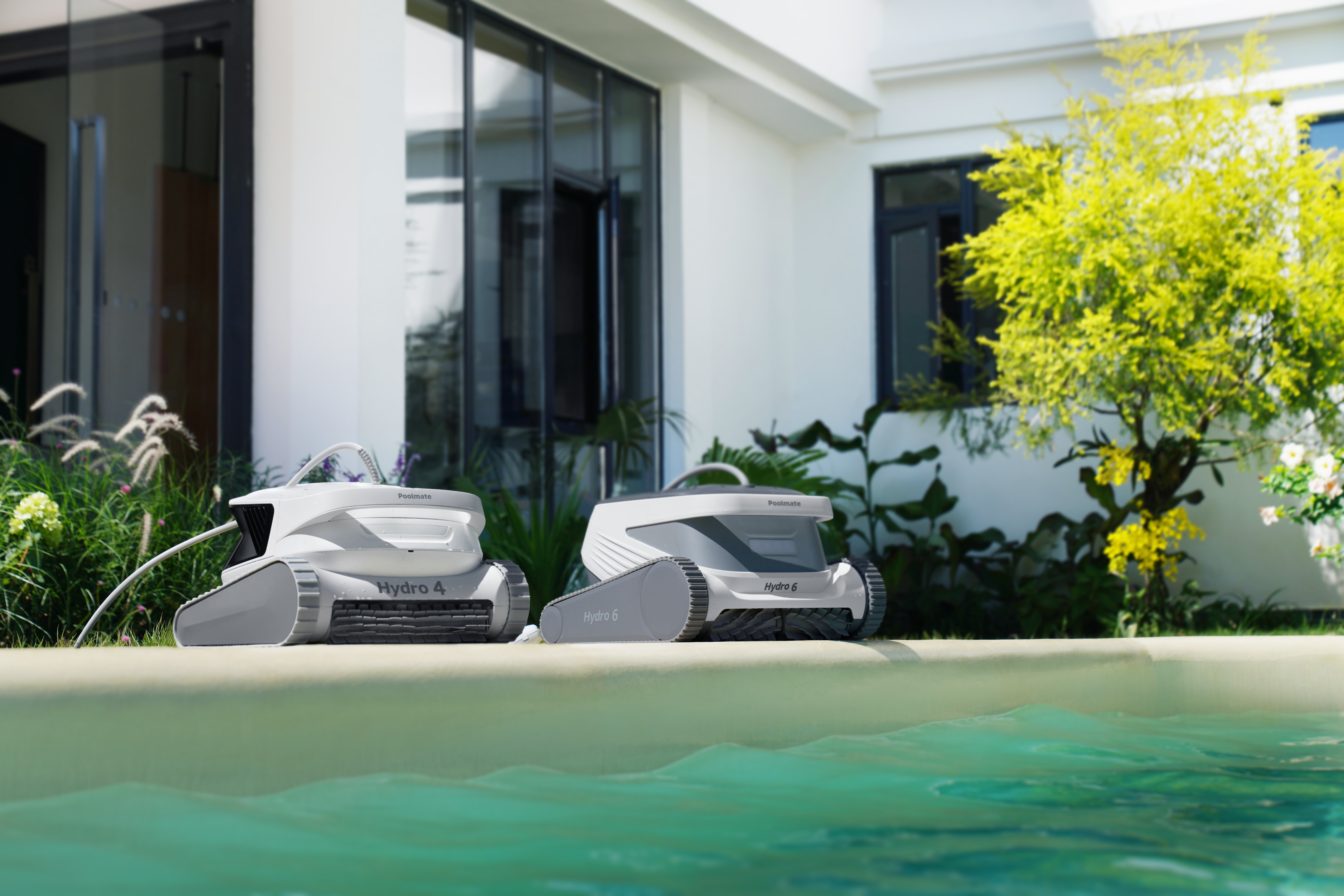 Robot vệ sinh hồ bơi Hydro 6